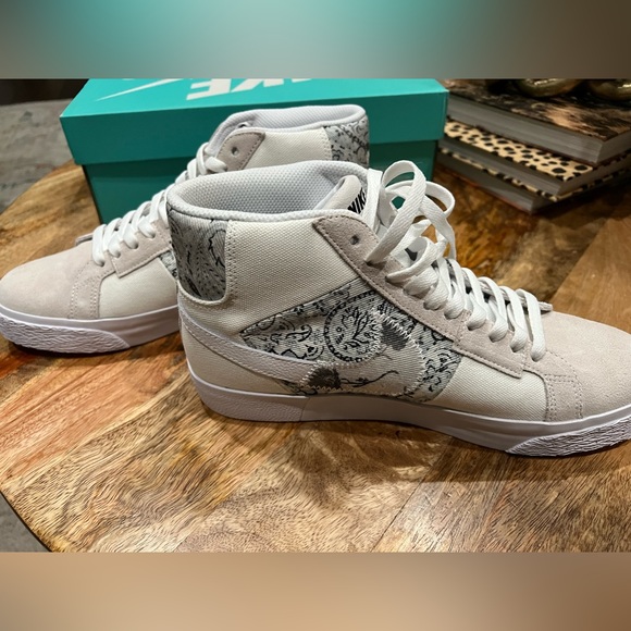 Nike Zoom Blazer Mid Premium SB 'Paisley Pack - Floral' women’s size 10 - Picture 5 of 7